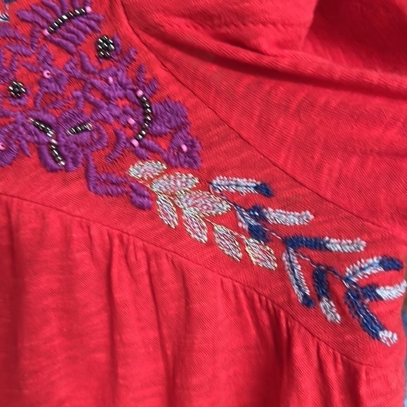 CLEARANCE FREE PEOPLE FAST TIMES EMBROIDERED BEADED FLOWY TOP RED MEDIUM - Picture 12 of 13
